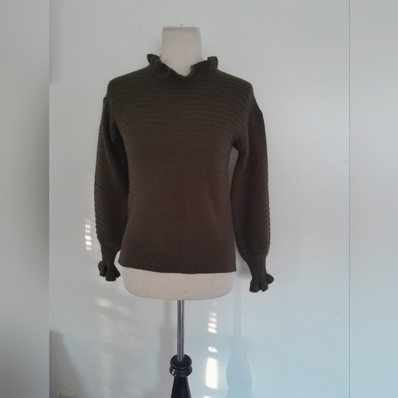 Madewell Olive Green Ruffle Mock Neck Sweater Ribbed Knit Lettuce Trim Pullover - Picture 3 of 12